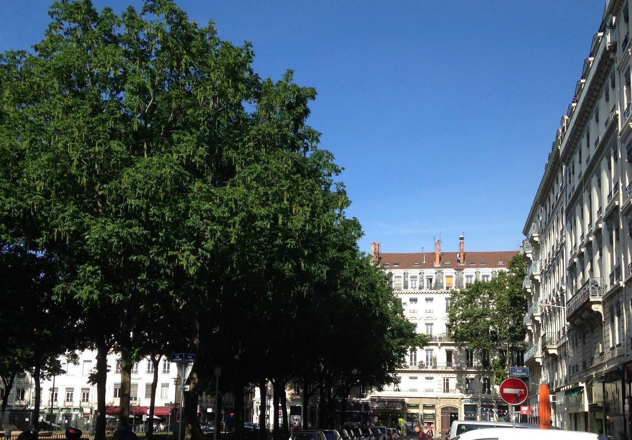St Pothin Village Avec Garage Lyon Zewnętrze zdjęcie